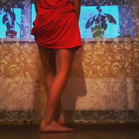 Nika dancing to tease our cocks