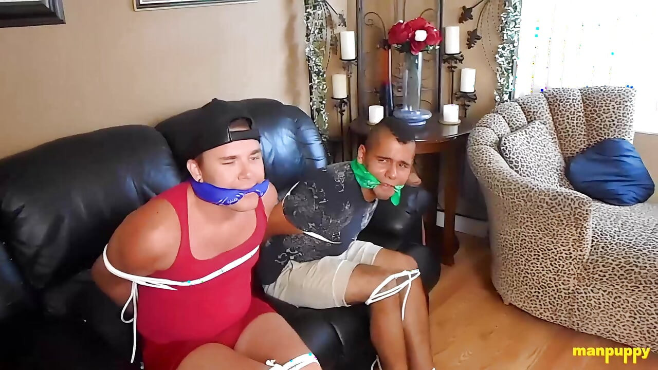 ManPuppy: Napaljeni Richard Lennox dominira i uhvatio Lea Bluea i Josea Corteza