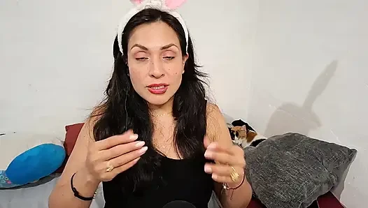 ASMR RELAXING FACIAL CLEANSING (ROLEPLAY IN SPANISH)