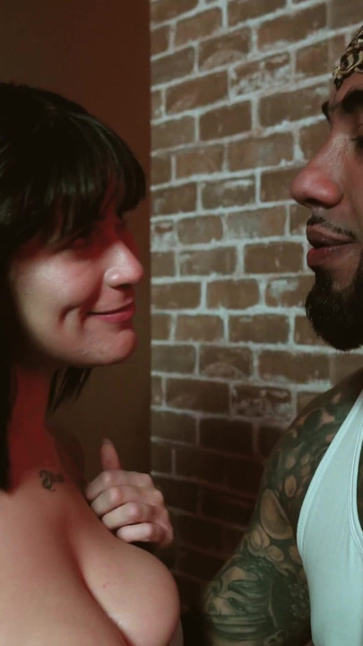 Fucking the Big Cock Prisioner