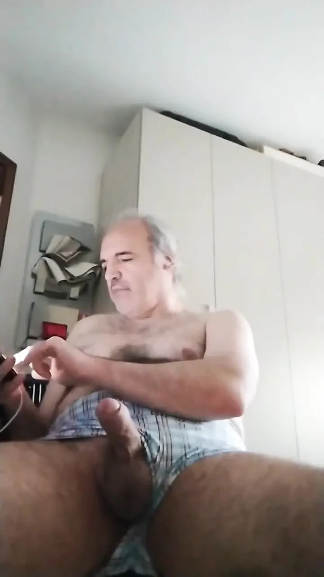 Jerk off Your Penis to Truly Enjoy Your Short Life