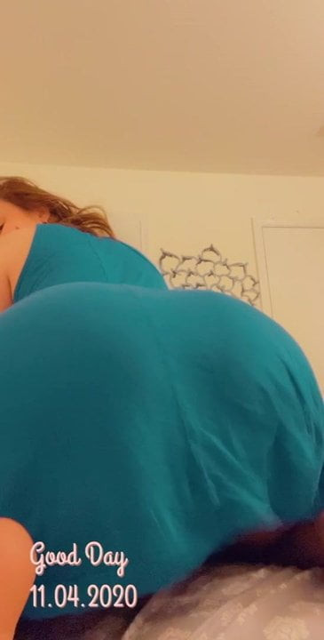 Twerk no panties