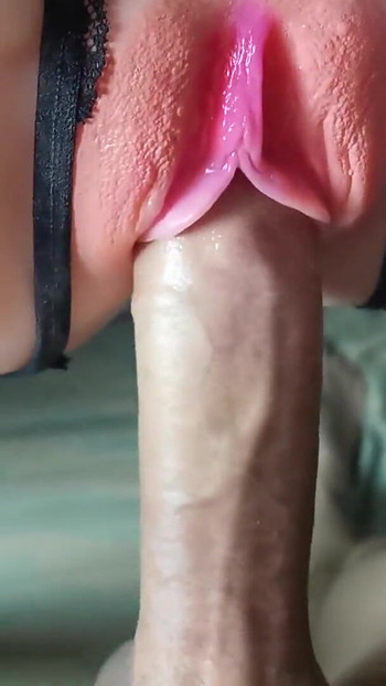 سراويل داخلية مثيرة تبدو رائعة عليها | مقطع 2