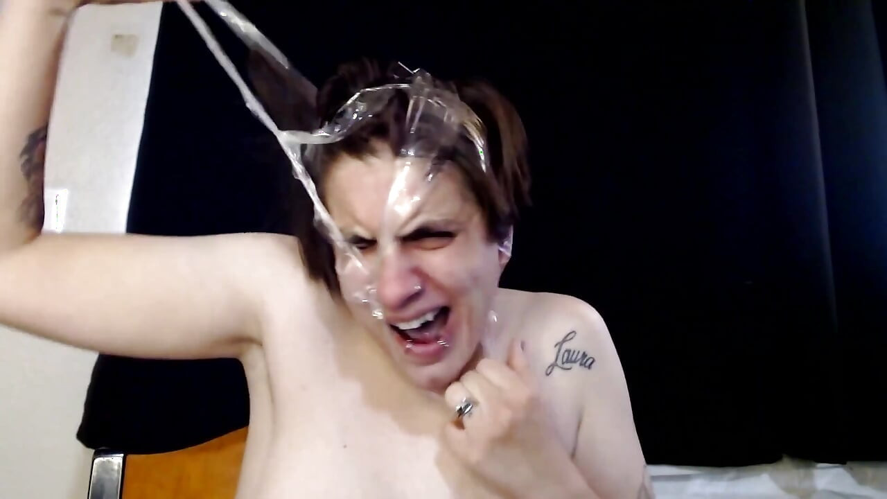 Self tape Bondage breath play walka strach panika usta nos