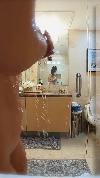 Fleksibel, Handstands & Orgasme
