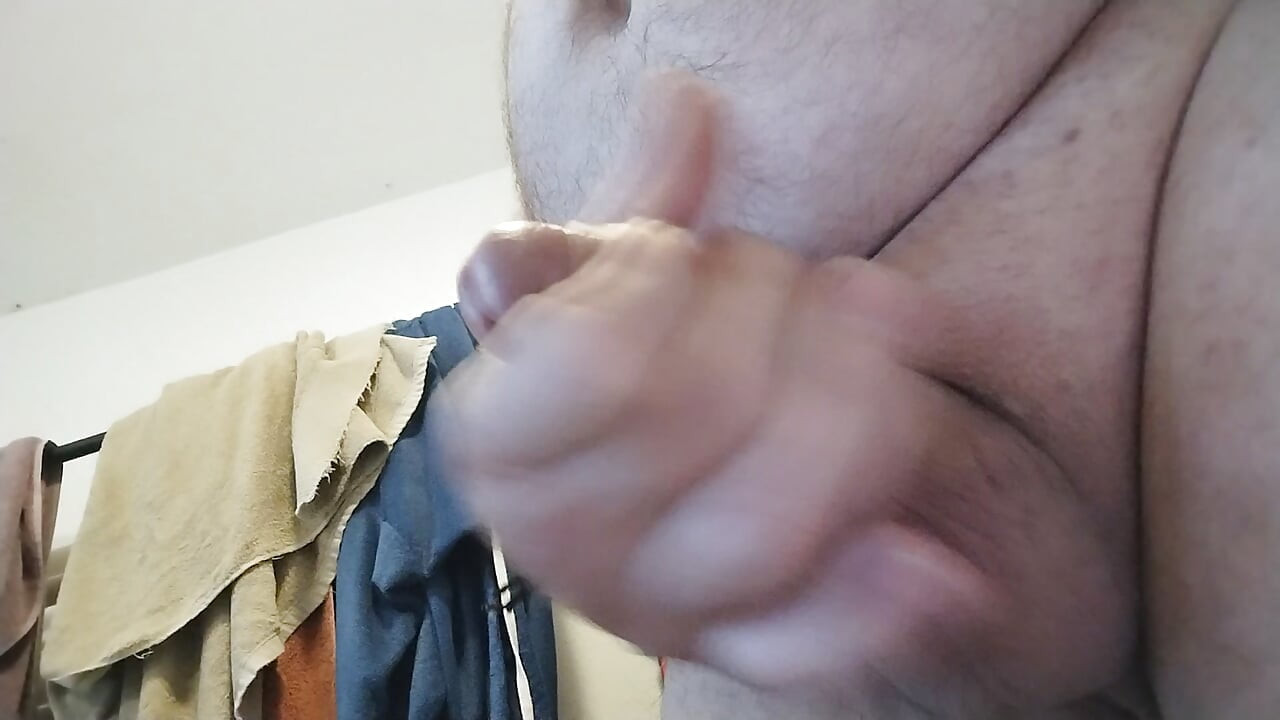 Handjob with grsse cumshot