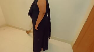 I Fuck My Arab Hot Maid in Saudi Arab!