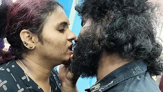 Heiße lippensperre mit zungenkuss