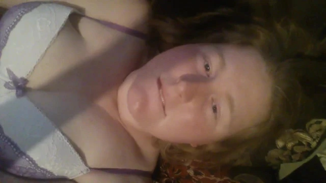 girlfriend cums