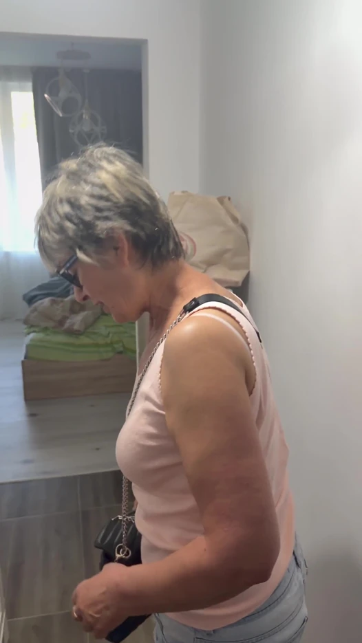 Nenek anal 12