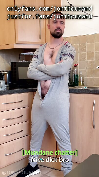 Str8 roommate wants me to cum in my tea