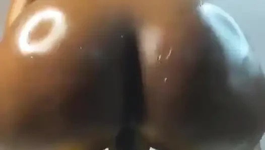 Smoking Session Gets Ebony Queen Horny
