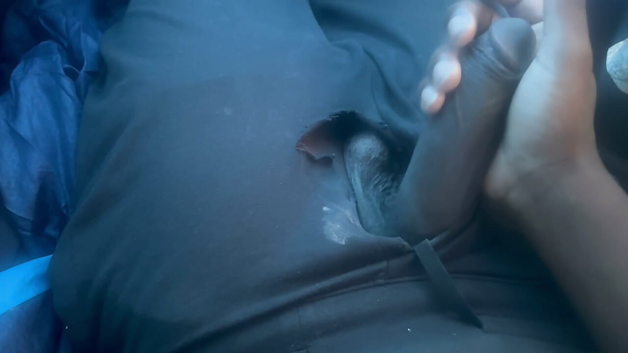 Celana dalam lubang kontol besar pria kulit hitam: bagian 2