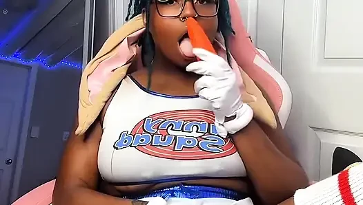 Lola bunny menyembunyikan wortelnya bagian 1