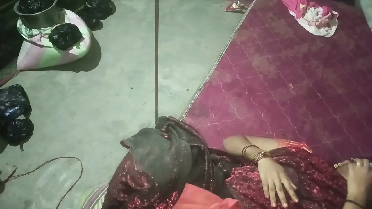 Big Sister Ass Fucked Younger Brother's Cock in Missionary Style Hindi Audio