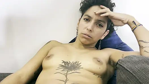 Kız arkadaşlarım bana acı çektiriyor