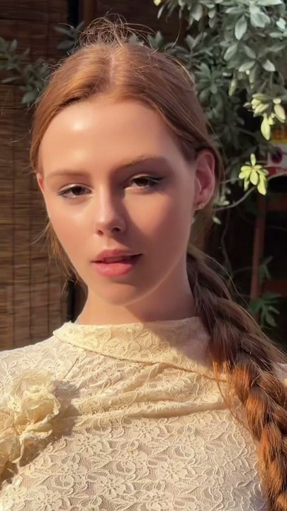 Golden sunlight and vintage lace make the prettiest pair