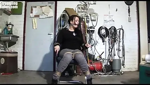 Struggling Babe Chairtied Cleavegagged