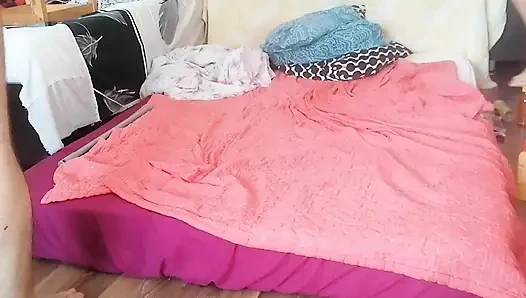 Горячий Секс Пары В Спальне В Любительском Видео