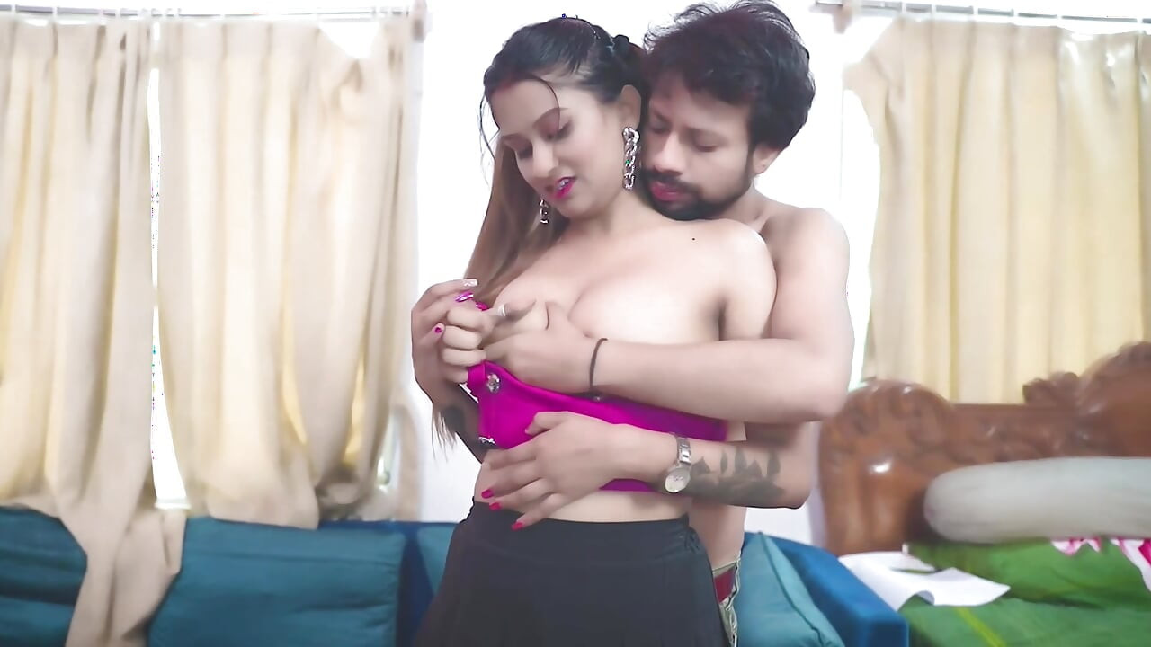 Sahar ki ladki ko padhane ke liye apne ghar bulake chod diya