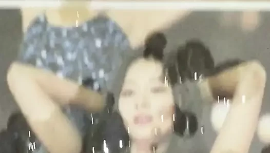 Cum üzerinde tzuyu iki kez