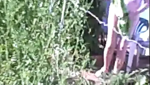 Горячая бабуля в саду, короткое, но сладкое восстановление