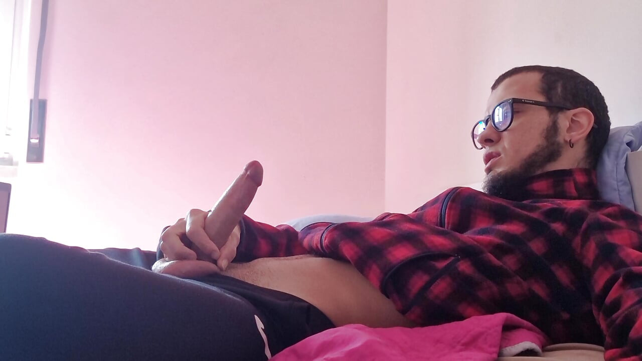 Shaking Orgasm Big Cumshot