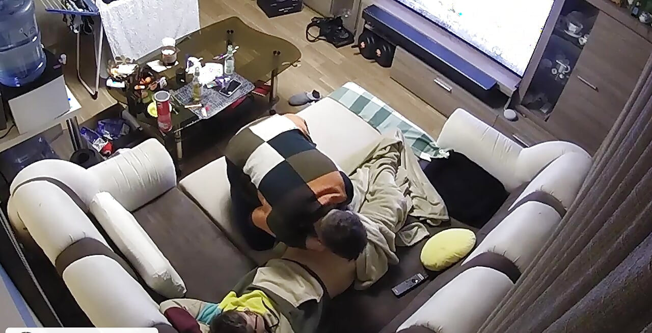 Dugo pušenje s prilično lijepim svršavanjem i stvarno mi ne dopušta da se opustim nakon svršavanja!