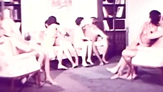 Kissing licking fingering retro orgasm