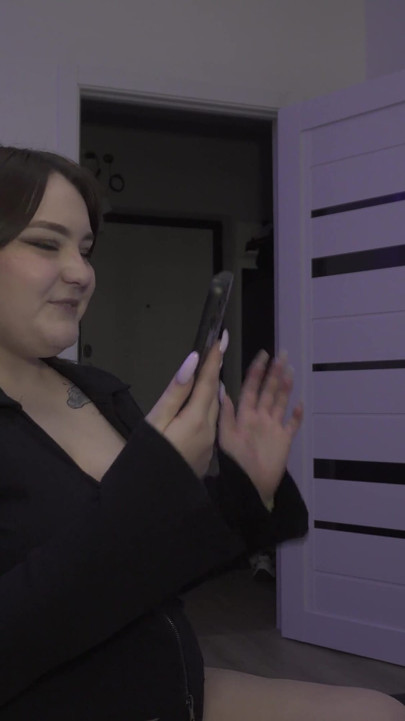 Histoire porno : Lors de son deuxième sexe anal de sa vie, il coulait comme une salope