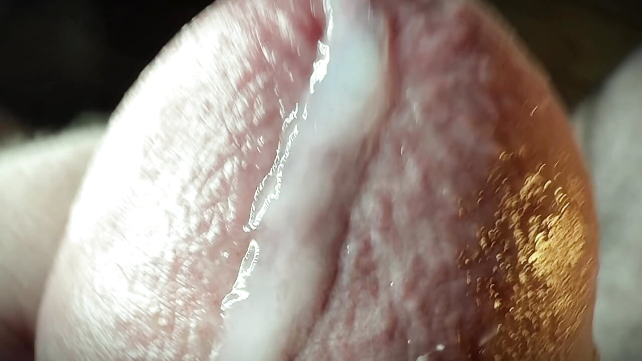 Good Close-up Shot of the Cumshot.