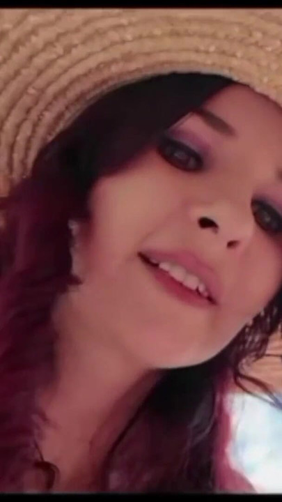 Jeny Smith masturbates her pussy on a public road during a live show | Clip 1