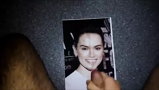 Daisy ridley haraç (ağır çekim, iki açı)
