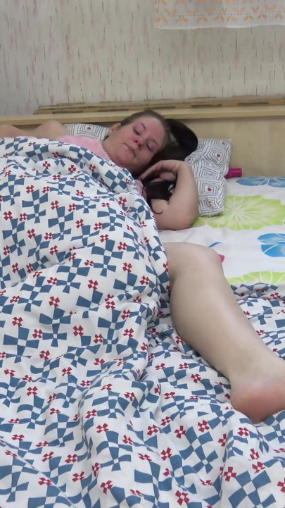 Pregnant cunt is very wet