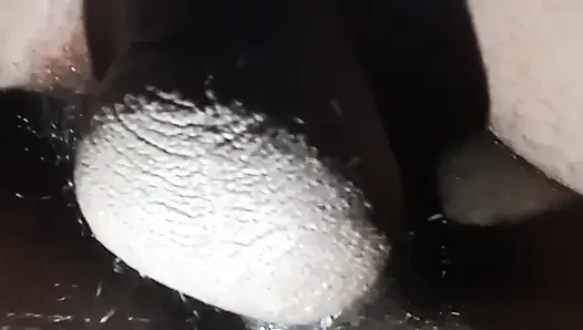 Sri lankan cheating wife fucked by next door man in the morning while i calling her phone