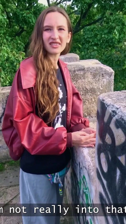 HUNT4K. แฟนหนุ่มไม่ว่าอะไรเมื่อนักล่าเย็ดแฟนสาวของเขา คลิป 1