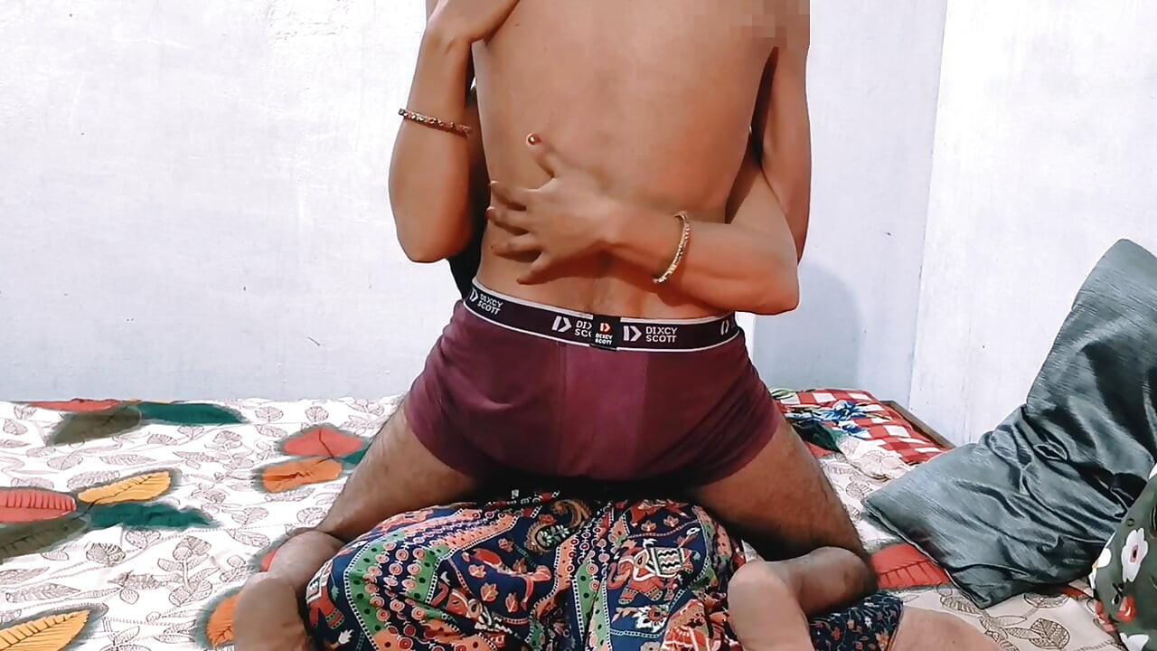 Desi beautiful Indian girl in skirt pussy licking and fucked by her brother in law and pussy cream pie