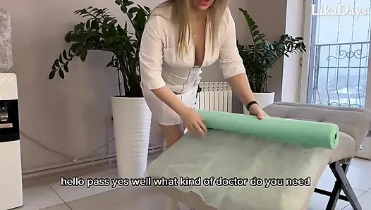 Bir MILF proktologla yapılan seans, anal ile derin bir muayeneyle sona erdi!