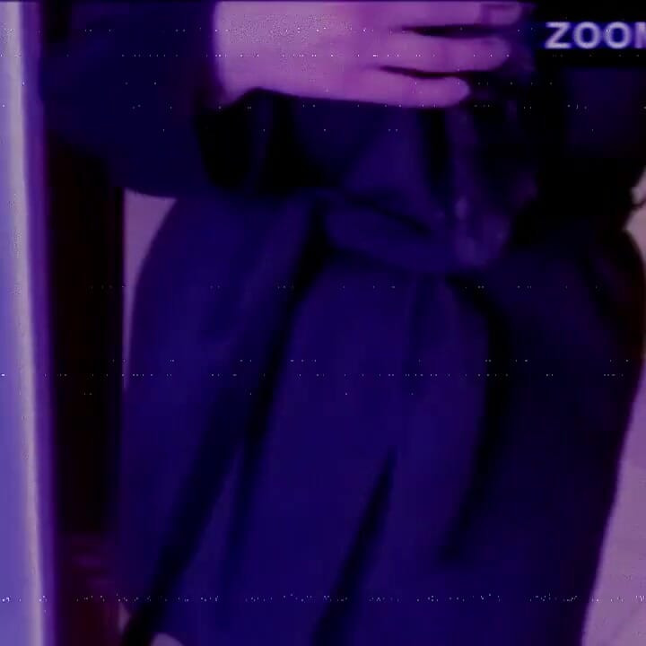 Sarışın orta yaşlı seksi kadın Arap müşterisiyle tanışıyor