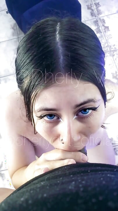 My Friend's Beautiful Stepsister Gives Me a Gentle Blowjob POV