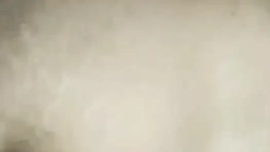 Новобрачная неудовлетворенная бхабхи трахает пальцами мокрую киску, мастурбирует до оргазма