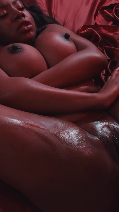 PORNFIDELITY Red Hot Ebony Amari Anne Takes White Dick | Clip 2