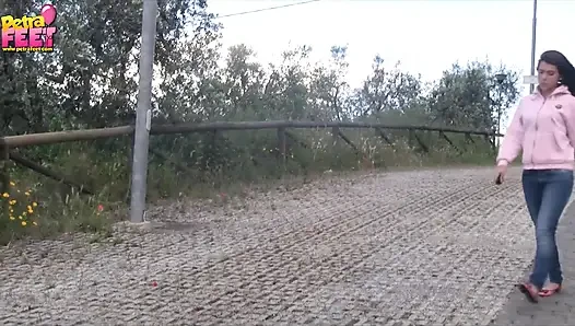 Petra canlandırıyor