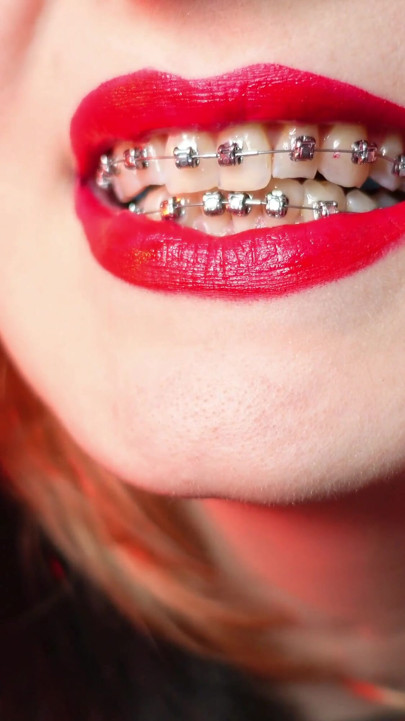 Red lipstick fetish and fur