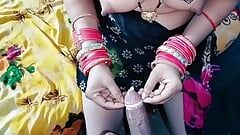 Desi Village hete vrouw volledige nachtelijke seksvideo met vrouw van Hasband