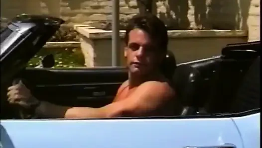 Cewek cantik jilat memek di bulan ini