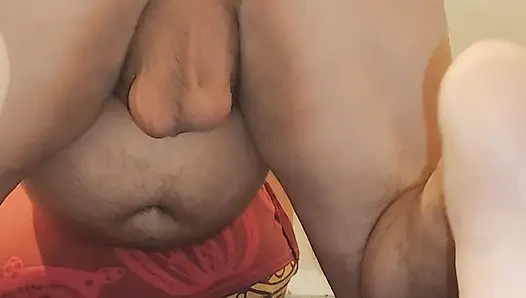 Sürtük sahibesi tarafından yumruklanıyor