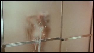 Michelle Davros: seksowna dziewczyna prysznicowa - inkub