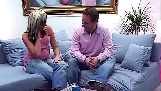 Fick urlaub in Spanien! Er fickt jede einzelne willige MILF