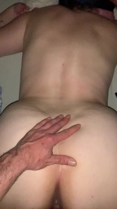 Ma petite soumise veut de la bite